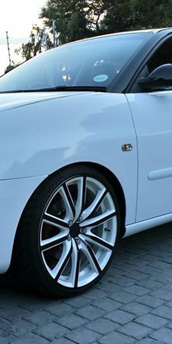 K88011 Gloss White (2)